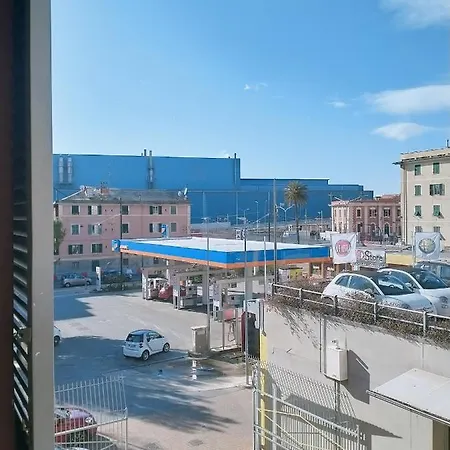 Airport House Mariel 제노바