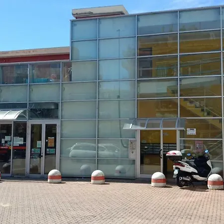 아파트 Airport House Mariel